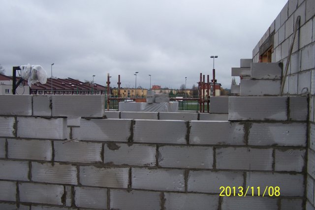100_9610